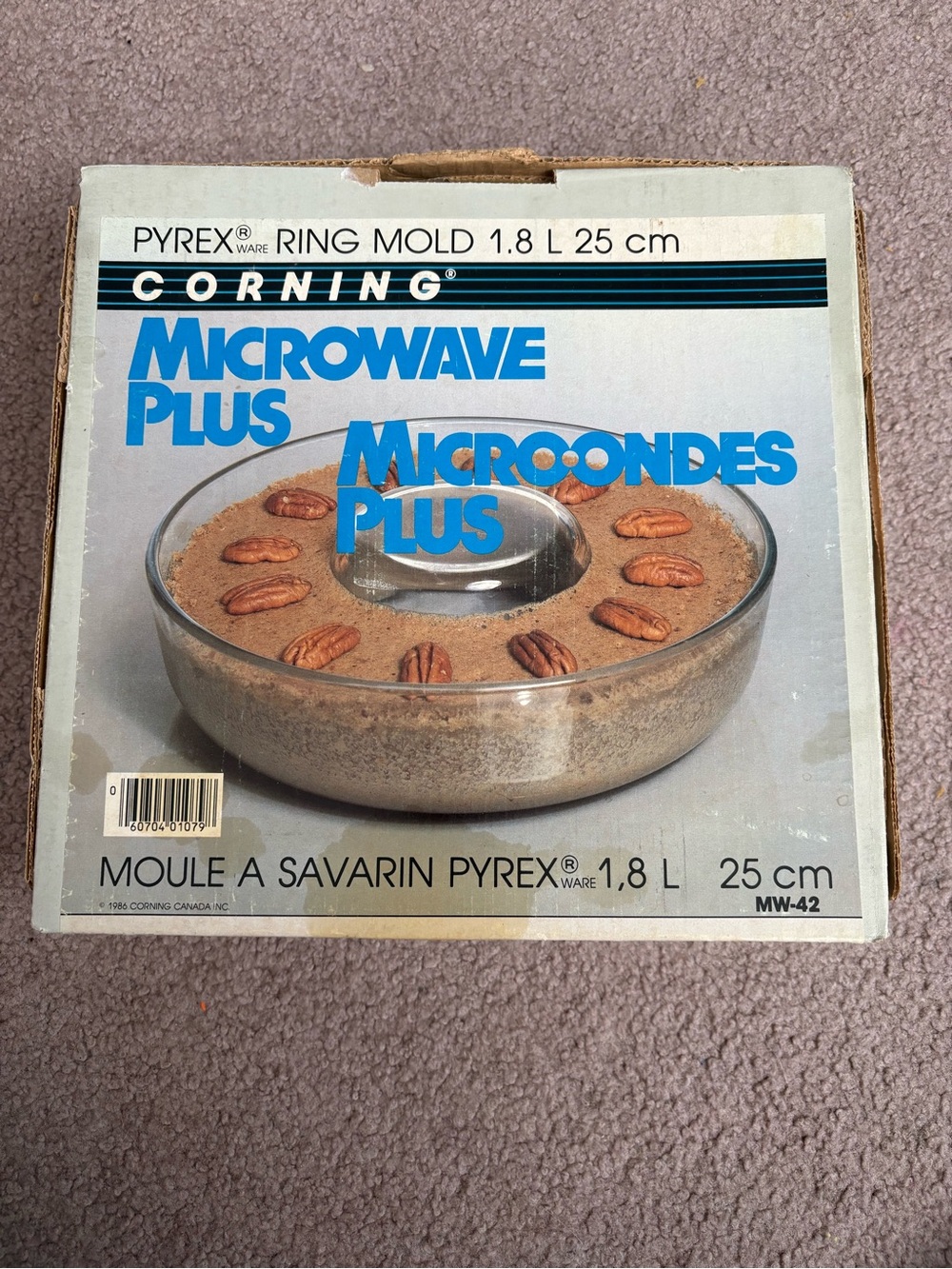 Vintage Corning Pyrex Microwave Plus Ring Mold - Clear Glass